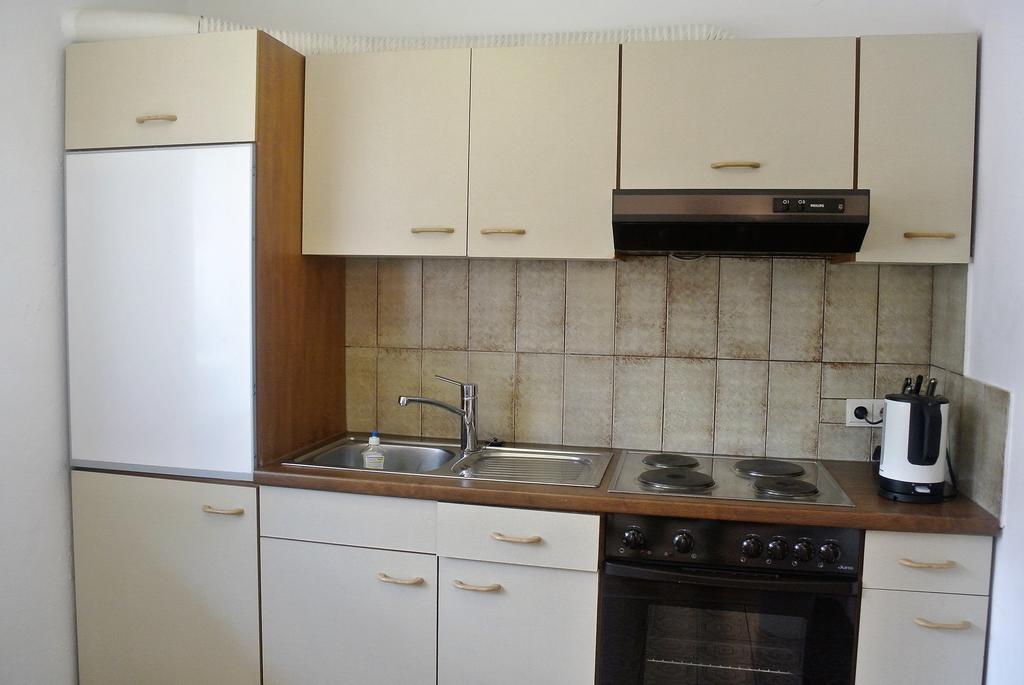 Haus Stratton Apartment Innsbruck Bagian luar foto